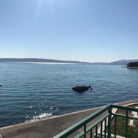 شقة Kaštela  في Meerblick المظهر الخارجي الصورة